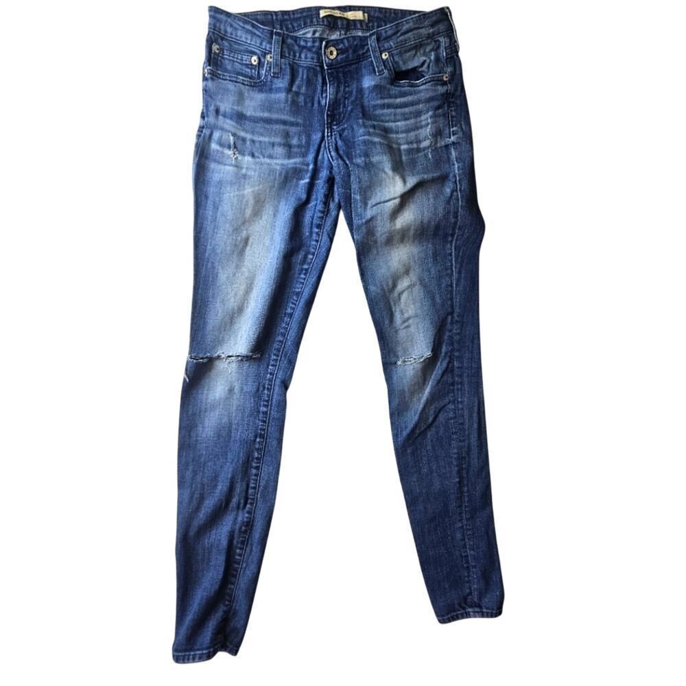 Big Star Jeans Liv Skinny Women’s 28R Denim distressed knees